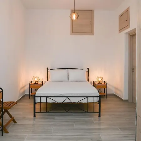 Апартаменты Experience Dreamy Santorini Gorgeous Studio
